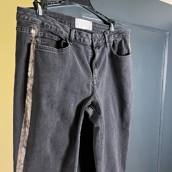 Rachel Roy denim with fun metallic slimming band. 32 skinny - Picture 7 of 7